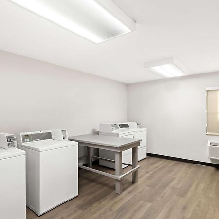 Spark By Hilton Wichita East מראה חיצוני תמונה