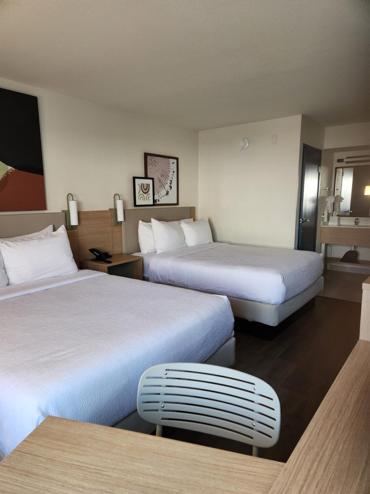 Spark By Hilton Wichita East מראה חיצוני תמונה